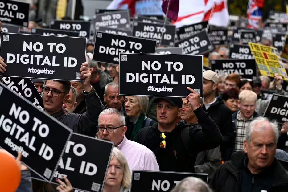 随着CBDC计划的推进，英国计划在2029年前强制推行数字身份制度